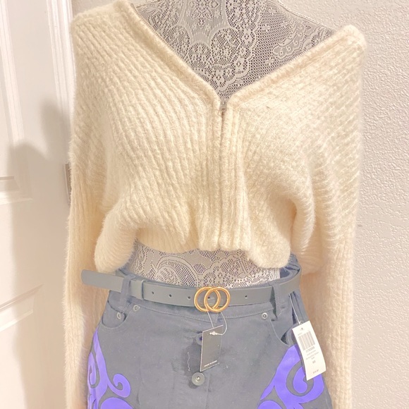 Fuzzy zip up sweater - Picture 1 of 5